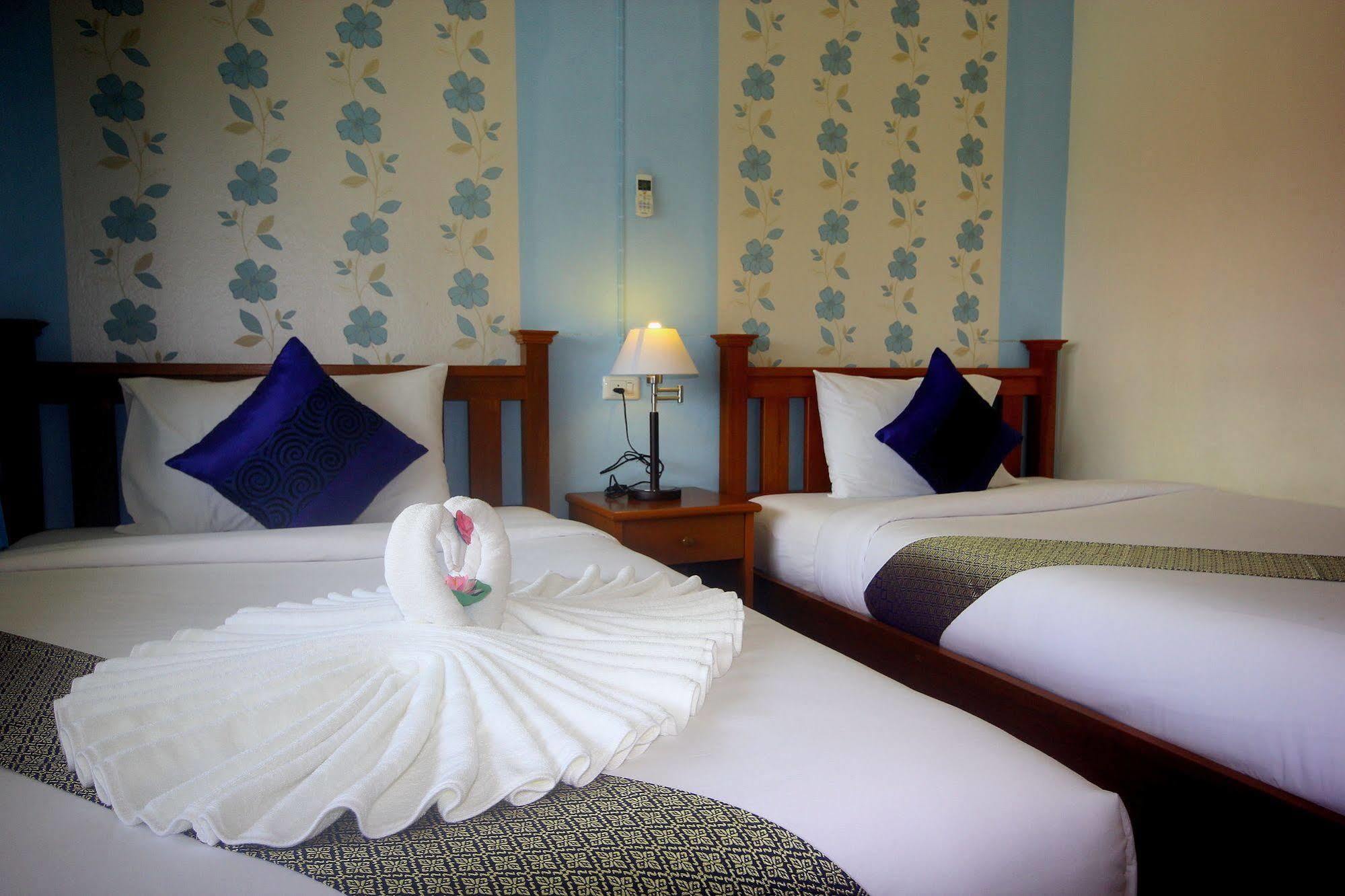 Myplace@Surat Hotel Σούρατ Τανί Εξωτερικό φωτογραφία