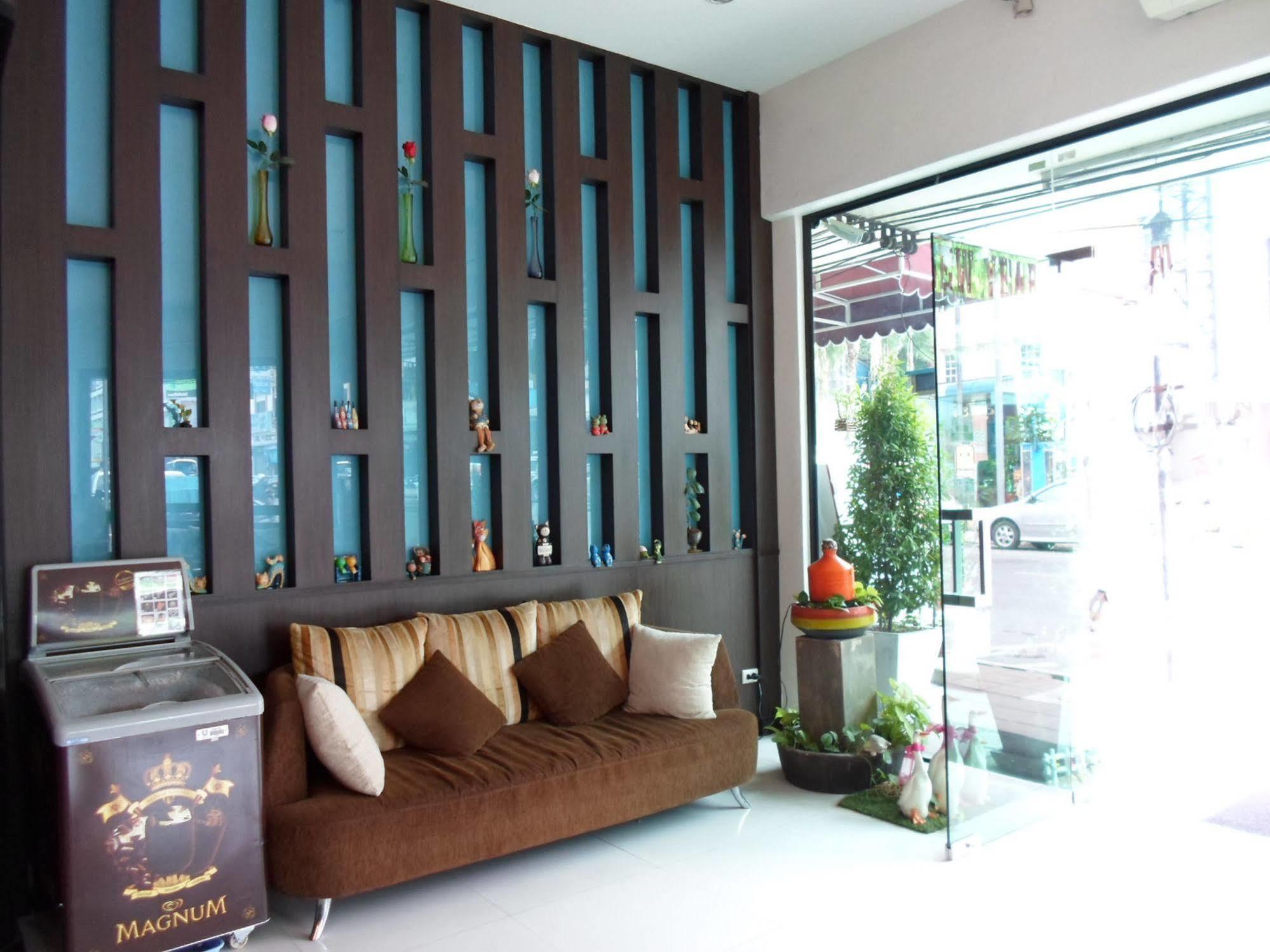Myplace@Surat Hotel Σούρατ Τανί Εξωτερικό φωτογραφία
