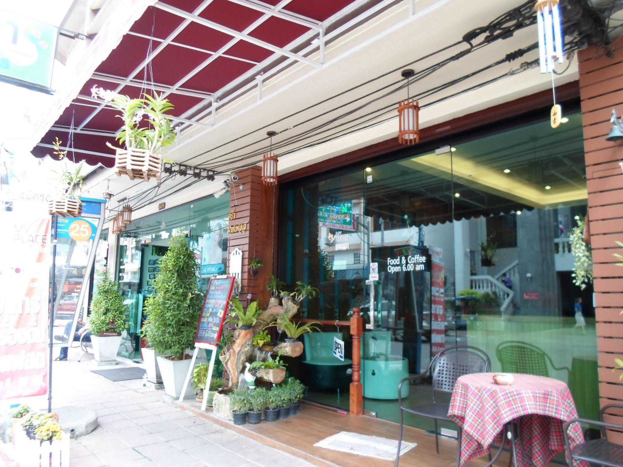 Myplace@Surat Hotel Σούρατ Τανί Εξωτερικό φωτογραφία